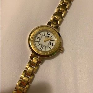 Juicy Couture watch dainty gold tone like new